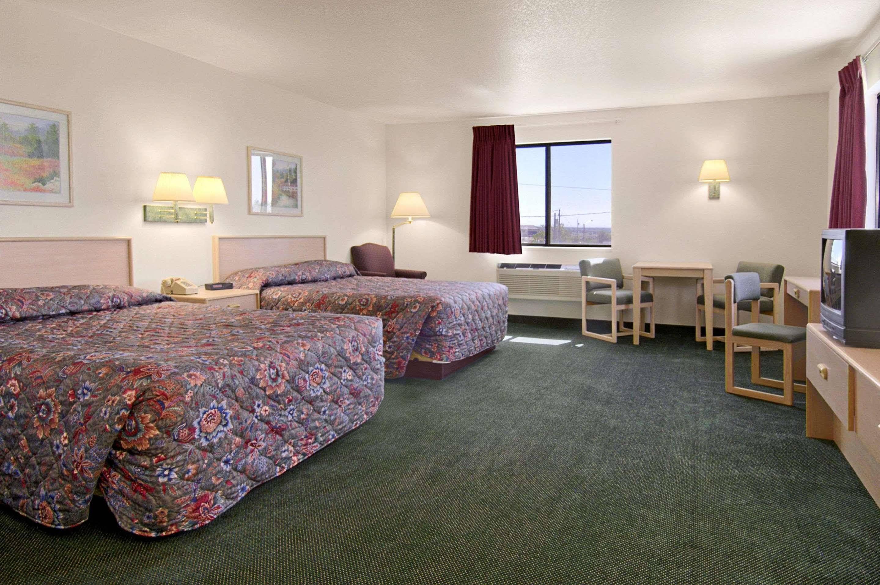 Arch Canyon Inn Blanding Buitenkant foto